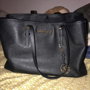 COPY - Micheal Kors purse